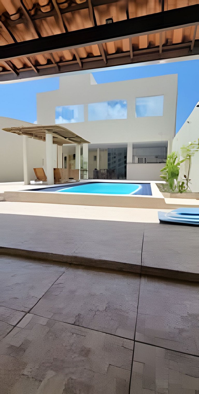 Casa exclusiva a minutos da Praia do Francês