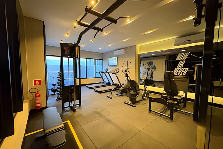 Lindo Studio com Piscina a poucos passos da Praia