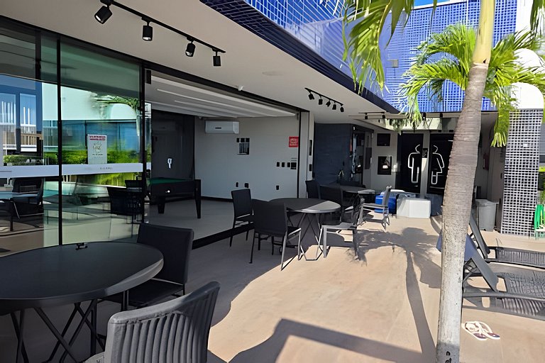 Belissímo Studio com Piscina a 150m da Praia