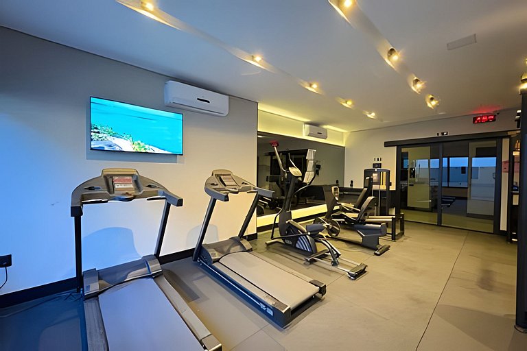 Belissímo Studio com Piscina a 150m da Praia