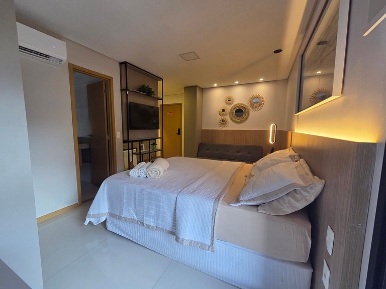 Lindo Studio com Piscina a poucos passos da Praia