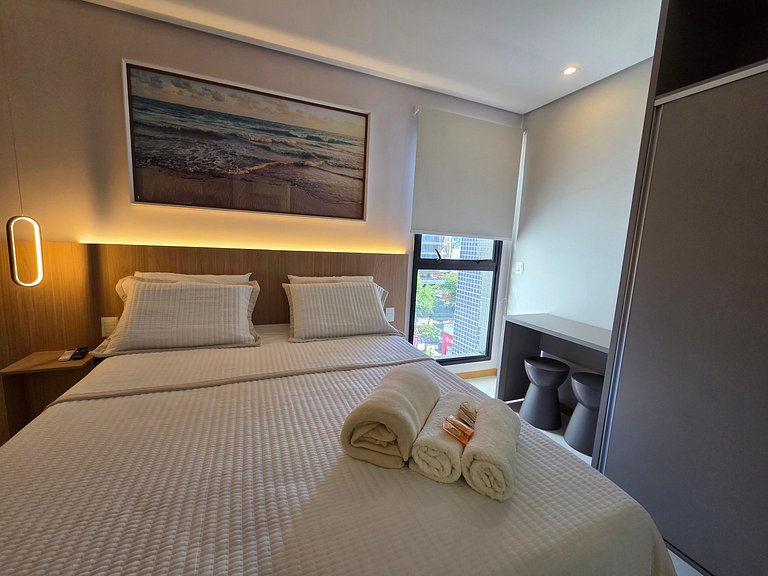 Lindo Studio com Piscina a poucos passos da Praia