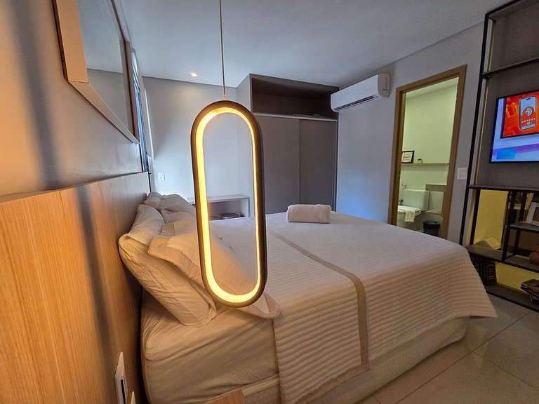 Lindo Studio com Piscina a poucos passos da Praia