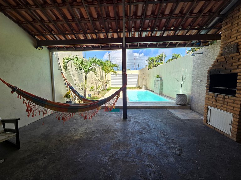 Casa com piscina Privativa na Massagueira