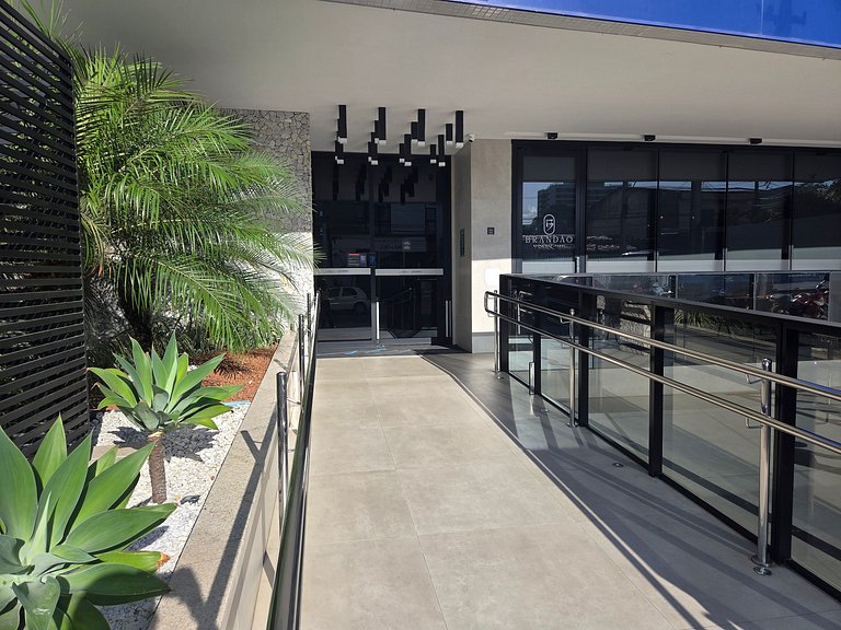 Belissímo Studio com Piscina a 150m da Praia