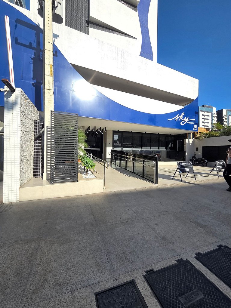 Belissímo Studio com Piscina a 150m da Praia