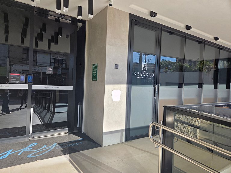 Belissímo Studio com Piscina a 150m da Praia