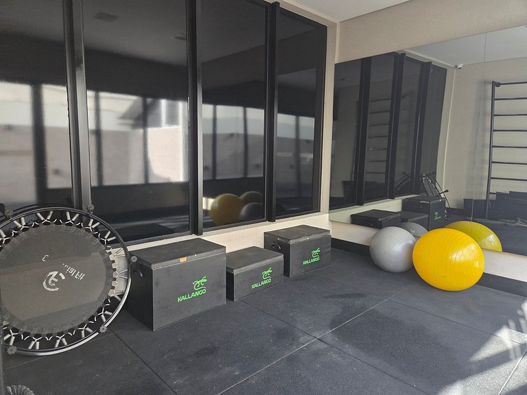 Belissímo Studio com Piscina a 150m da Praia