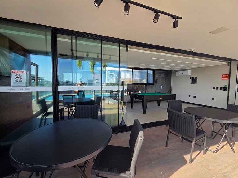 Lindo Studio com Piscina a poucos passos da Praia