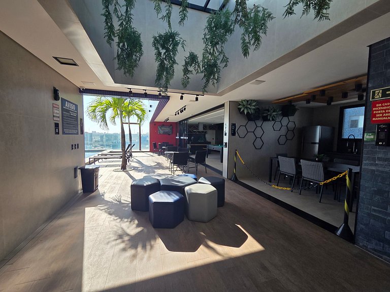 Belissímo Studio com Piscina a 150m da Praia
